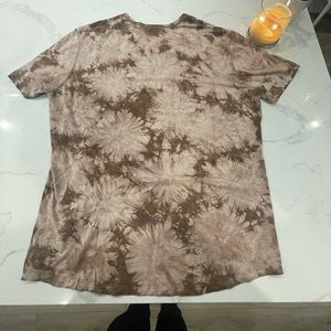 S*O*L*D LULULEMON 5 YEARS BASIC T SHIRT